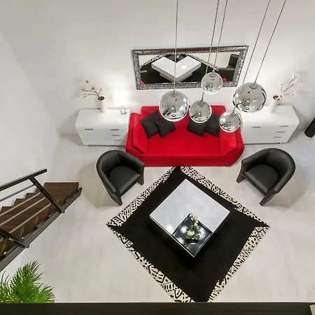 Premium By Hi5 - Szent Istvan 9